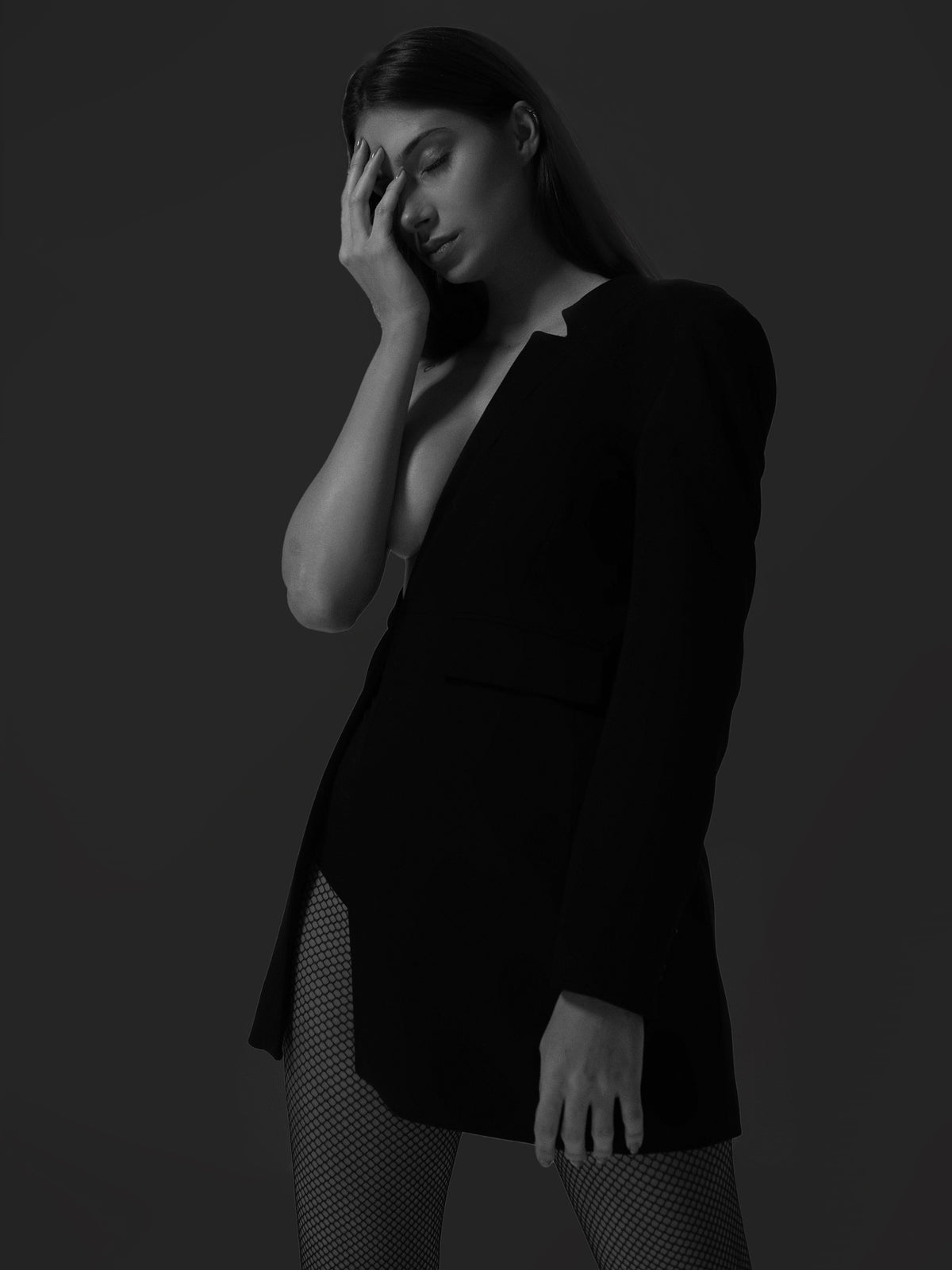 Blazer sastre entallada negra para mujer - Velora